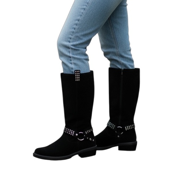 NIB Stuart Weitzman Black Suede Saloon Women's Boots - Size 5 - Picture 1 of 11